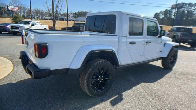 new 2025 Jeep Gladiator car, priced at $42,790