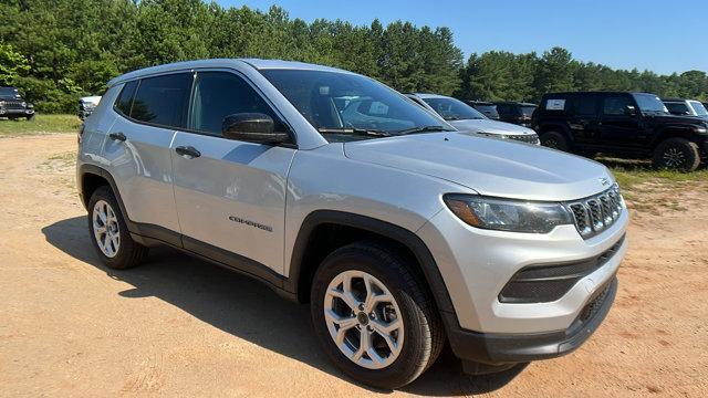 new 2025 Jeep Compass car, priced at $29,090