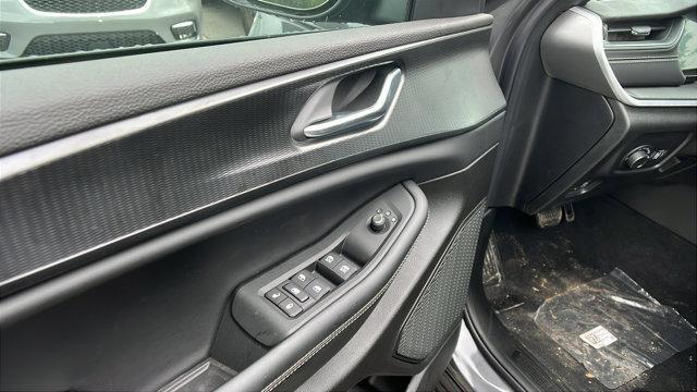 new 2025 Jeep Grand Cherokee car, priced at $42,375