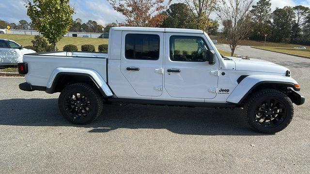 new 2025 Jeep Gladiator car, priced at $37,995