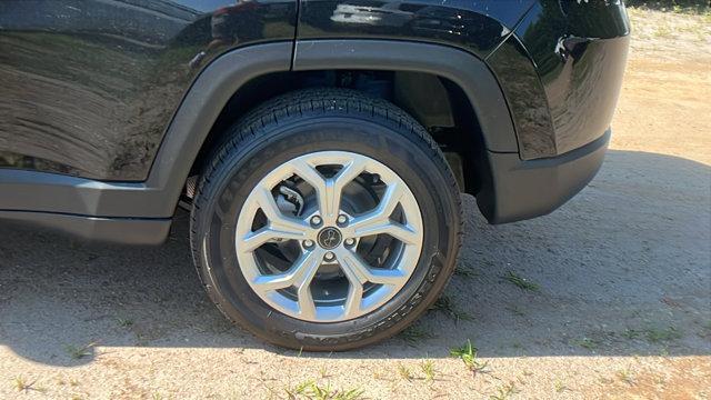 new 2025 Jeep Compass car, priced at $29,090