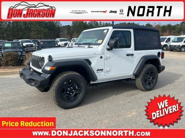 new 2025 Jeep Wrangler car, priced at $37,085