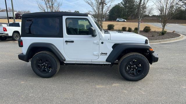 new 2025 Jeep Wrangler car, priced at $37,085