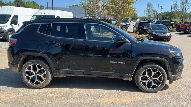 new 2025 Jeep Compass car, priced at $36,135