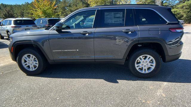 new 2025 Jeep Grand Cherokee car, priced at $39,625