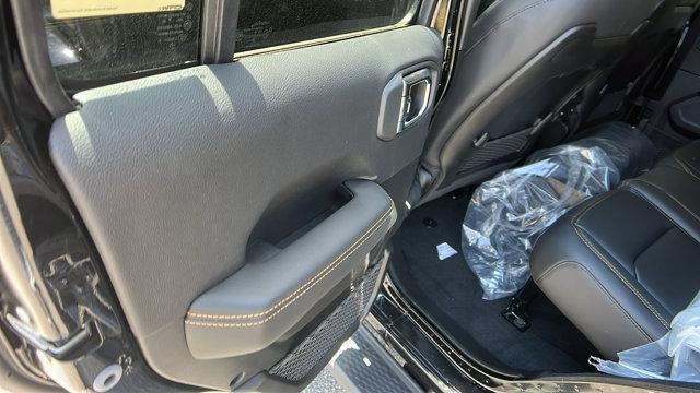 new 2025 Jeep Wrangler car, priced at $46,950