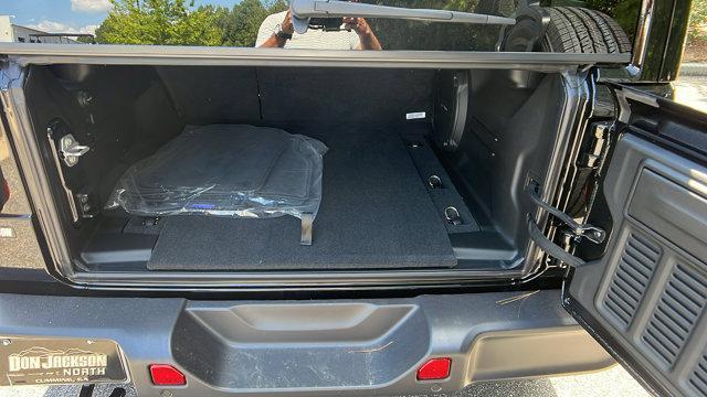 new 2025 Jeep Wrangler car, priced at $46,950