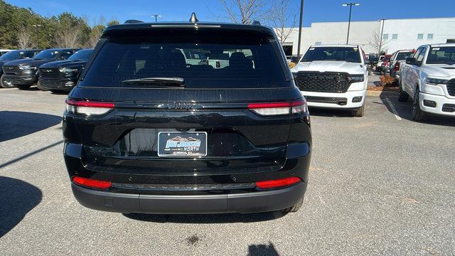 new 2025 Jeep Grand Cherokee car, priced at $41,500