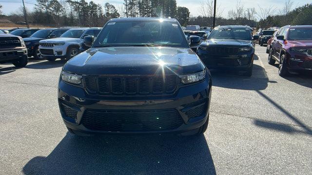 new 2025 Jeep Grand Cherokee car, priced at $41,500