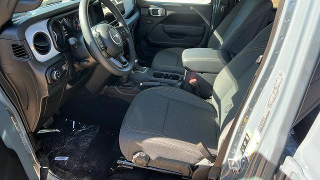 new 2025 Jeep Gladiator car, priced at $39,530