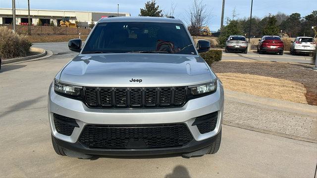 used 2023 Jeep Grand Cherokee car, priced at $28,995