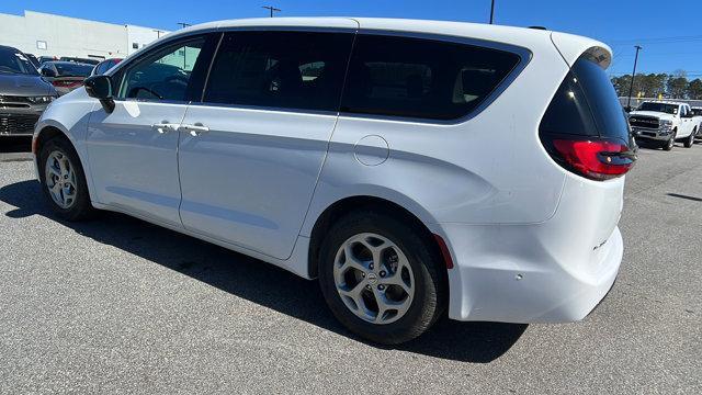 new 2024 Chrysler Pacifica car, priced at $44,500