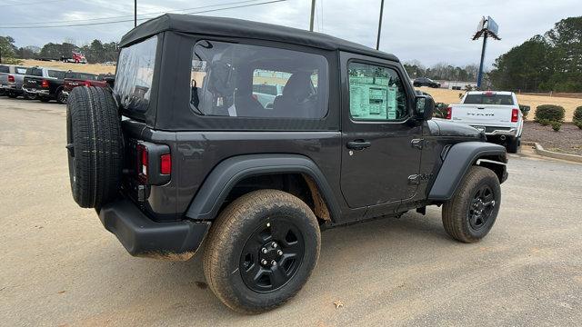 new 2025 Jeep Wrangler car, priced at $34,339