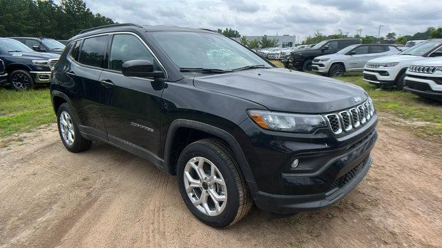 new 2025 Jeep Compass car, priced at $30,760