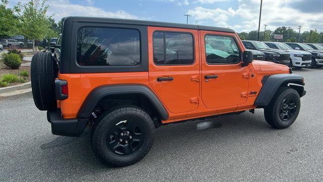 new 2025 Jeep Wrangler car, priced at $36,670
