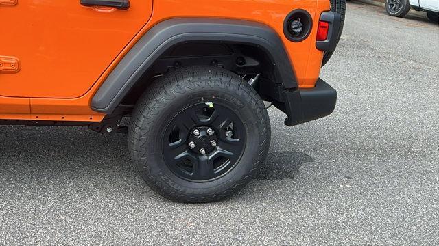 new 2025 Jeep Wrangler car, priced at $36,670