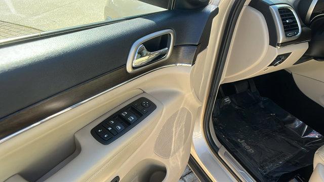 used 2014 Jeep Grand Cherokee car, priced at $7,995