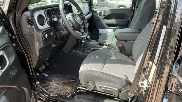 new 2025 Jeep Gladiator car, priced at $33,985