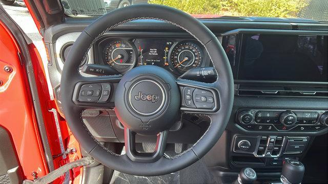 new 2025 Jeep Wrangler car, priced at $46,890