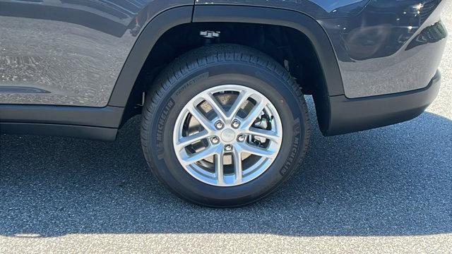 new 2025 Jeep Grand Cherokee L car, priced at $36,950
