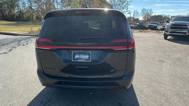 used 2022 Chrysler Pacifica Hybrid car, priced at $24,995