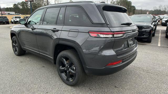 new 2025 Jeep Grand Cherokee car, priced at $48,170