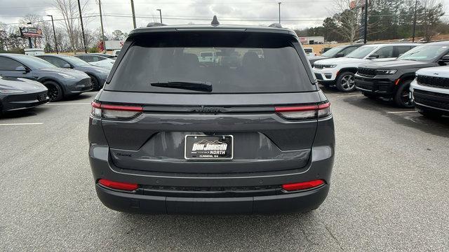 new 2025 Jeep Grand Cherokee car, priced at $48,170