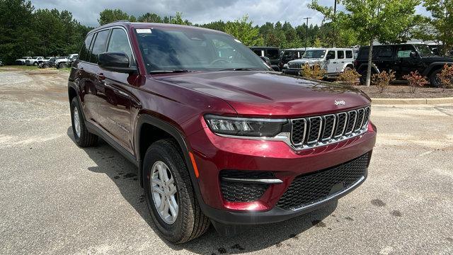 new 2024 Jeep Grand Cherokee car, priced at $34,995