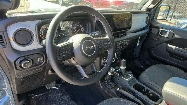 new 2025 Jeep Wrangler car, priced at $45,550