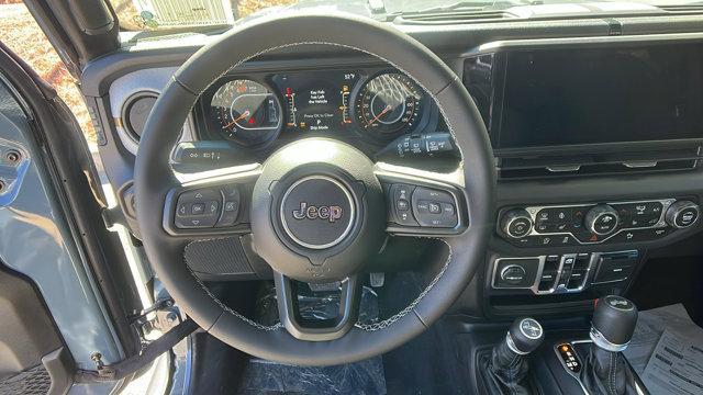 new 2025 Jeep Wrangler car, priced at $45,550