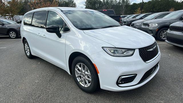 new 2025 Chrysler Pacifica car, priced at $44,145