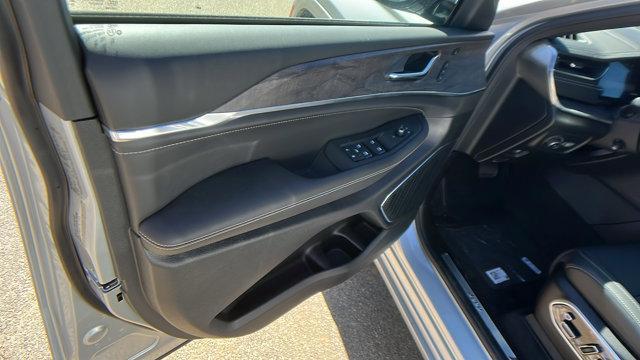 new 2025 Jeep Grand Cherokee L car, priced at $68,230