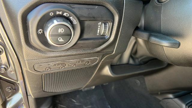 new 2025 Jeep Gladiator car, priced at $47,180