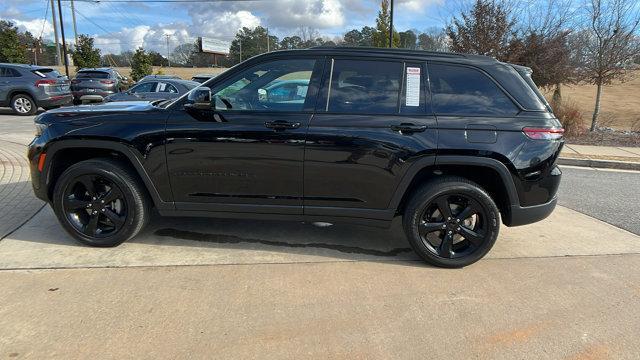 used 2024 Jeep Grand Cherokee car, priced at $35,995