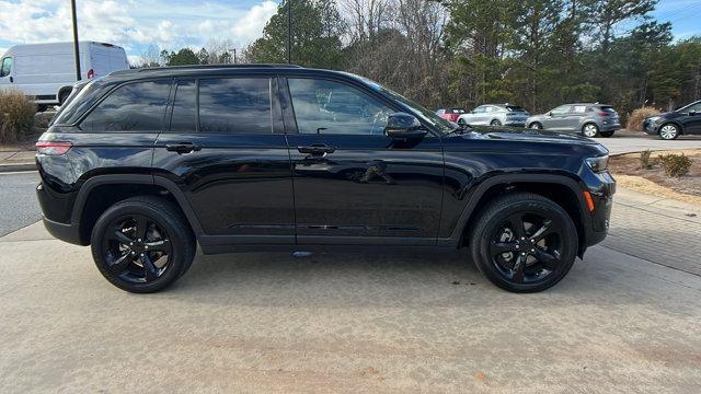 used 2024 Jeep Grand Cherokee car, priced at $35,995