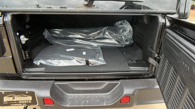 new 2025 Jeep Wrangler car, priced at $43,995