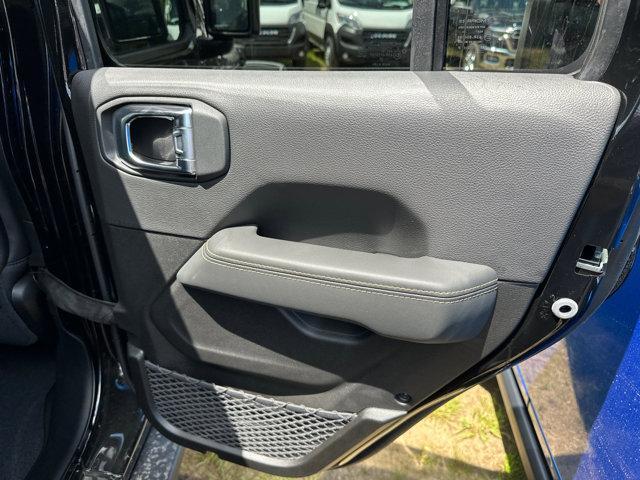 new 2025 Jeep Wrangler car, priced at $106,580