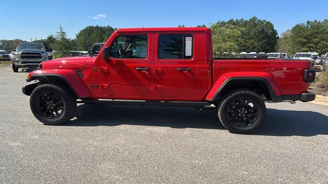 new 2024 Jeep Gladiator car, priced at $39,995