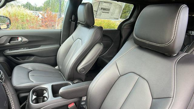 new 2026 Chrysler Pacifica car, priced at $38,950