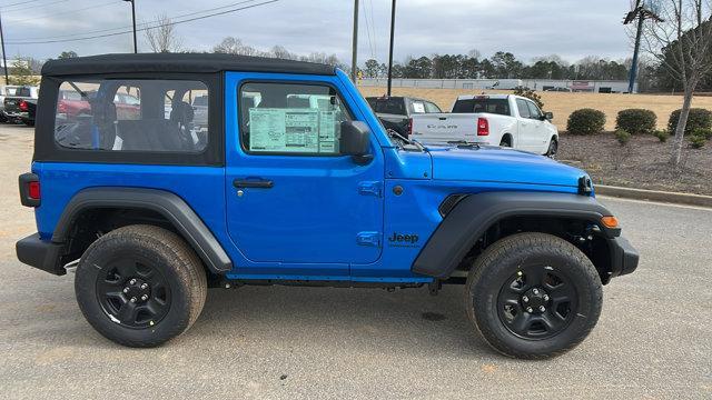 new 2025 Jeep Wrangler car, priced at $33,585