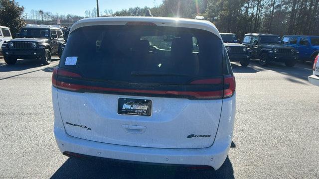 new 2025 Chrysler Pacifica Hybrid car, priced at $59,780