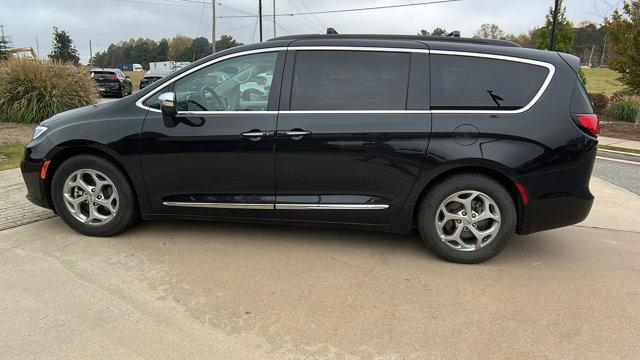 used 2022 Chrysler Pacifica car, priced at $22,800