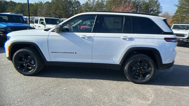 new 2025 Jeep Grand Cherokee car, priced at $44,475