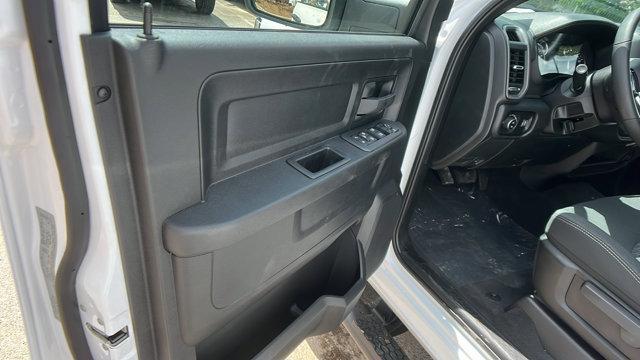 new 2025 Ram 2500 car, priced at $61,670