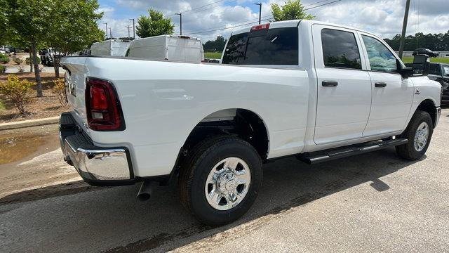 new 2025 Ram 2500 car, priced at $61,670