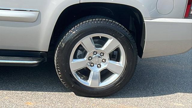 used 2007 GMC Yukon car, priced at $11,995