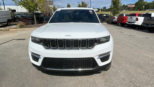 new 2025 Jeep Grand Cherokee car, priced at $45,995