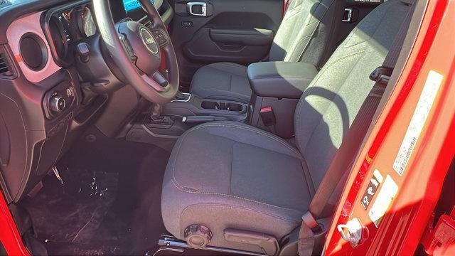 new 2026 Jeep Wrangler car, priced at $45,285