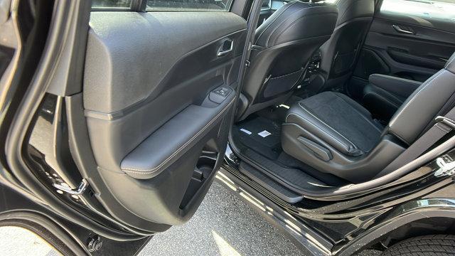 new 2025 Jeep Grand Cherokee L car, priced at $39,875
