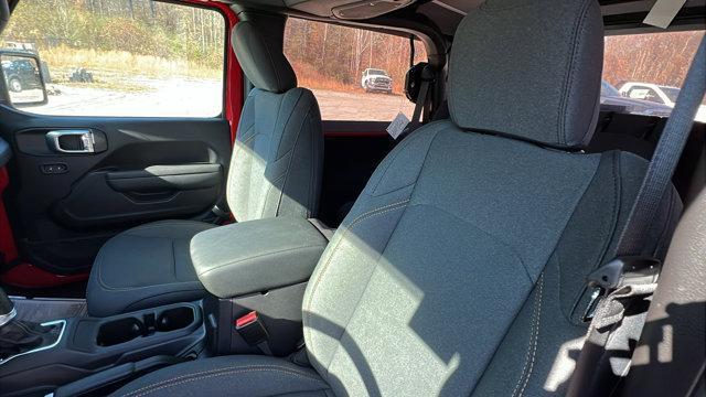 new 2026 Jeep Wrangler car, priced at $40,080